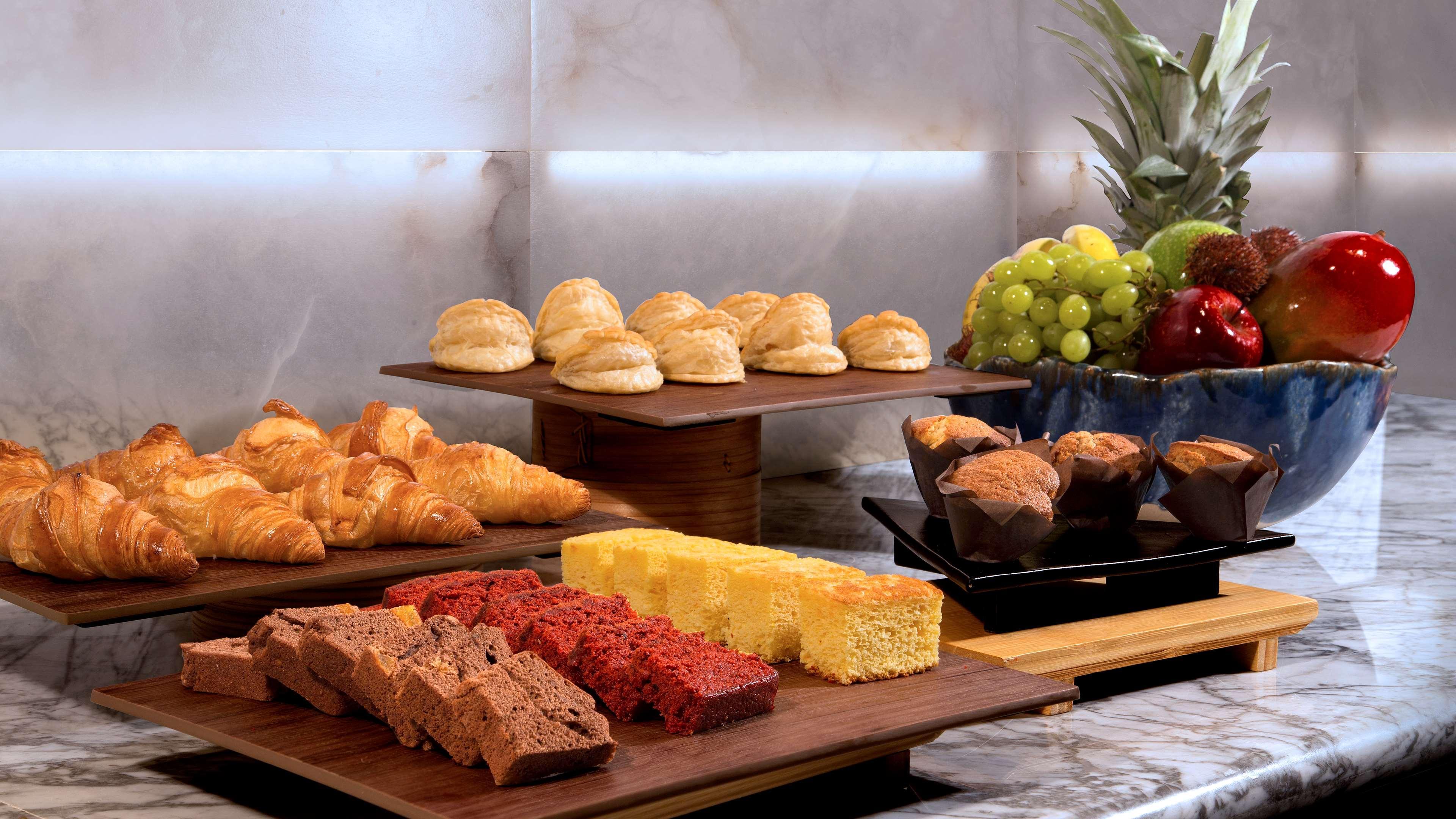 Doubletree By Hilton Madrid-prado Hotel Madri