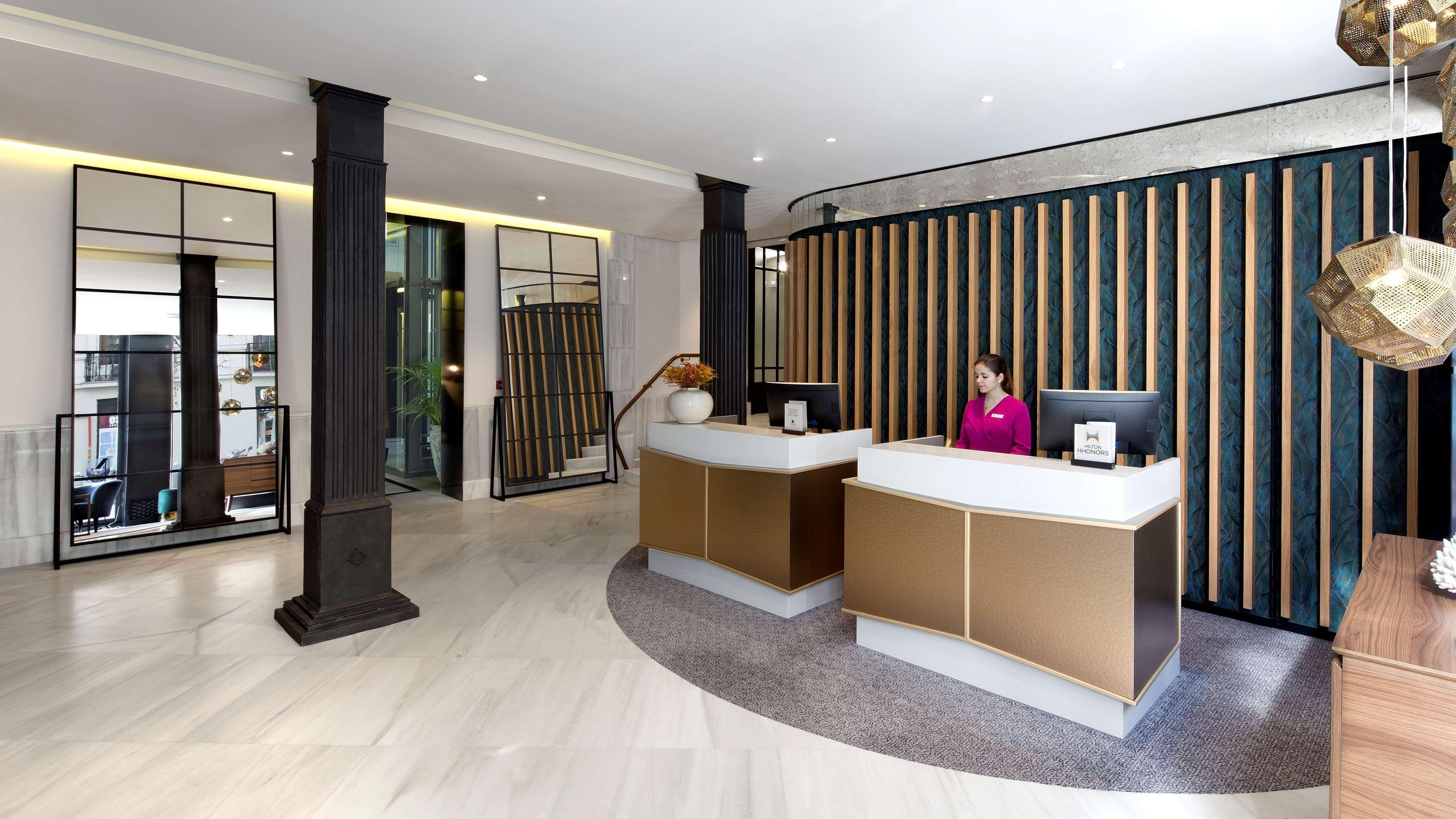 Hotel Doubletree By Hilton Madrid-prado Madri