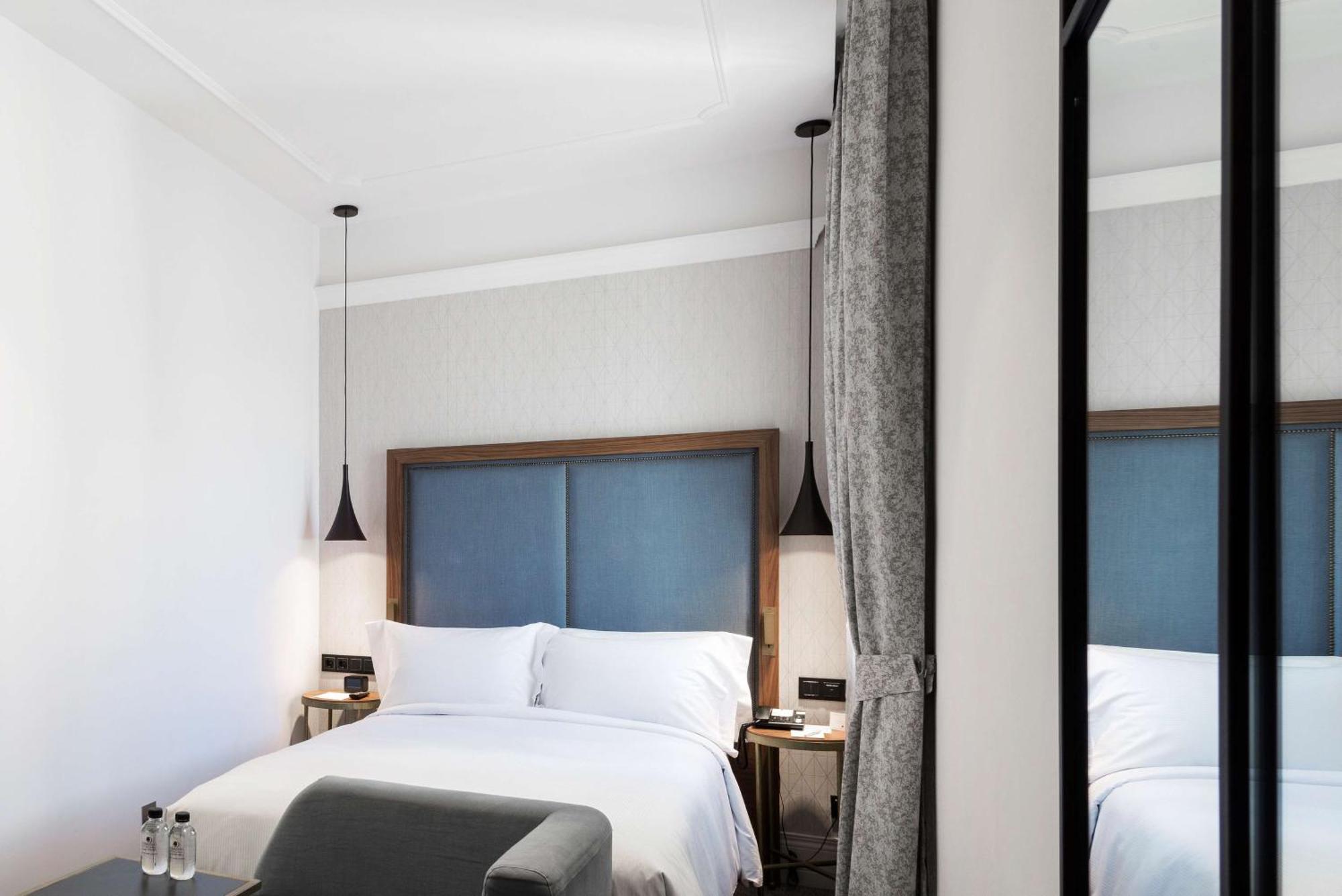 Doubletree By Hilton Madrid-prado Madri