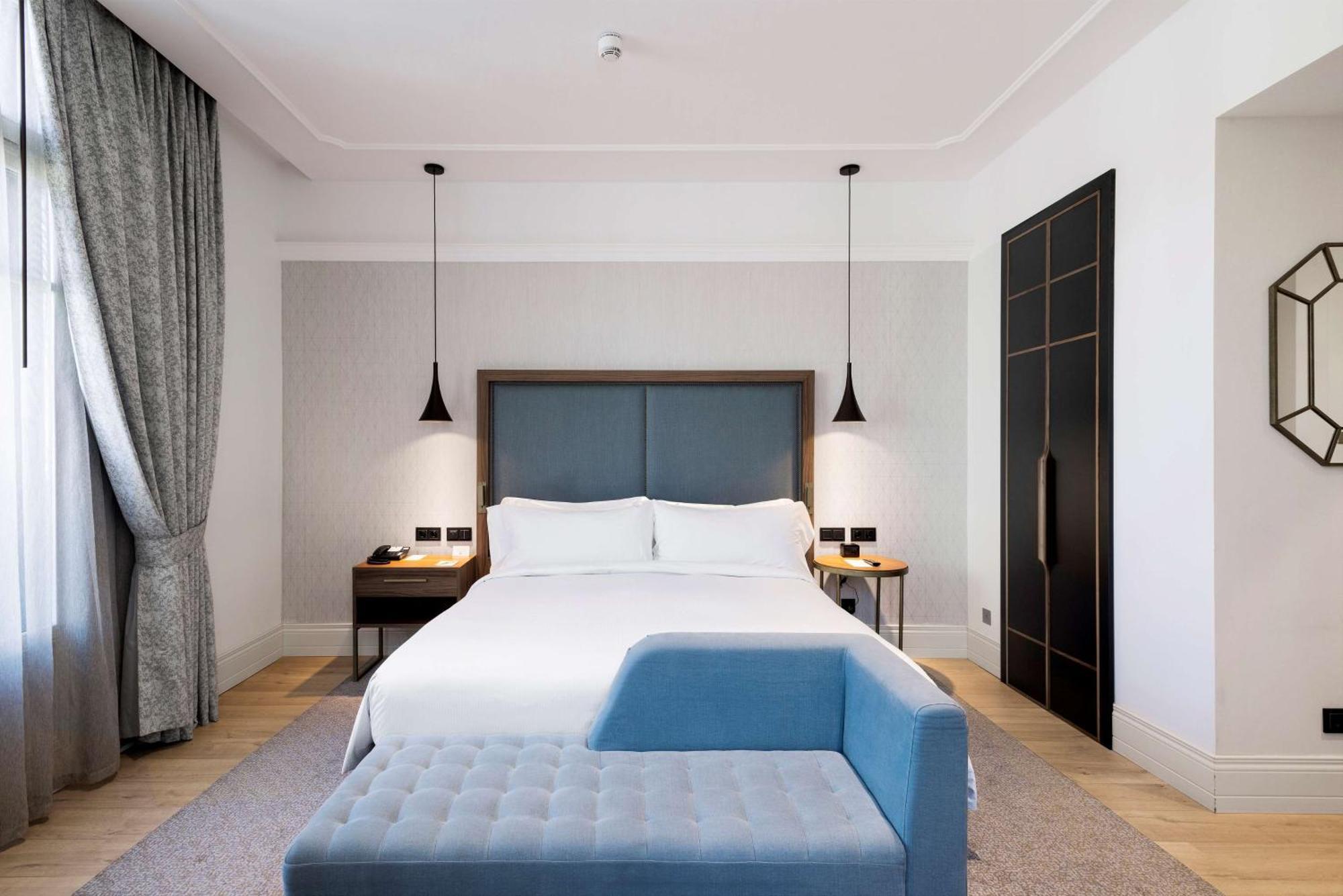 Hotel Doubletree By Hilton Madrid-prado Madri